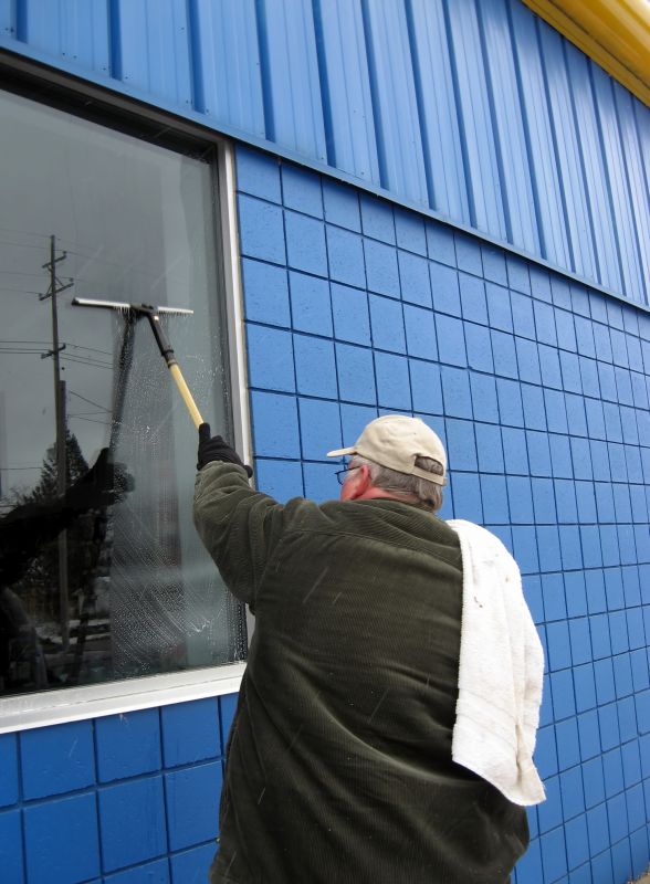 Office Building Window Washing in Littleton, CO